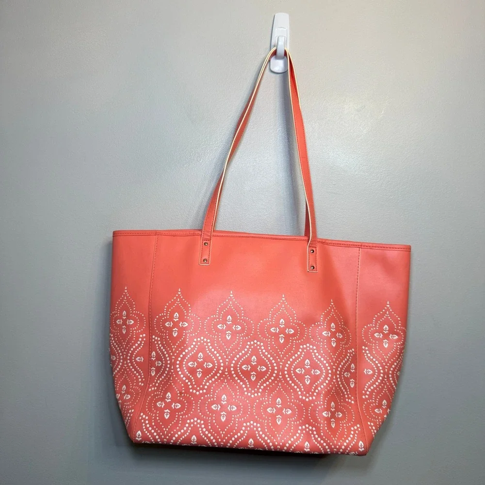 Vera Bradley Coral Pink Laser Cut Medallion Faux Leather Tote Shoulder Bag